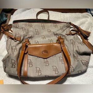 NWT 🔥🔥Dooney & Bourke The Smith Handbag No Call Outs